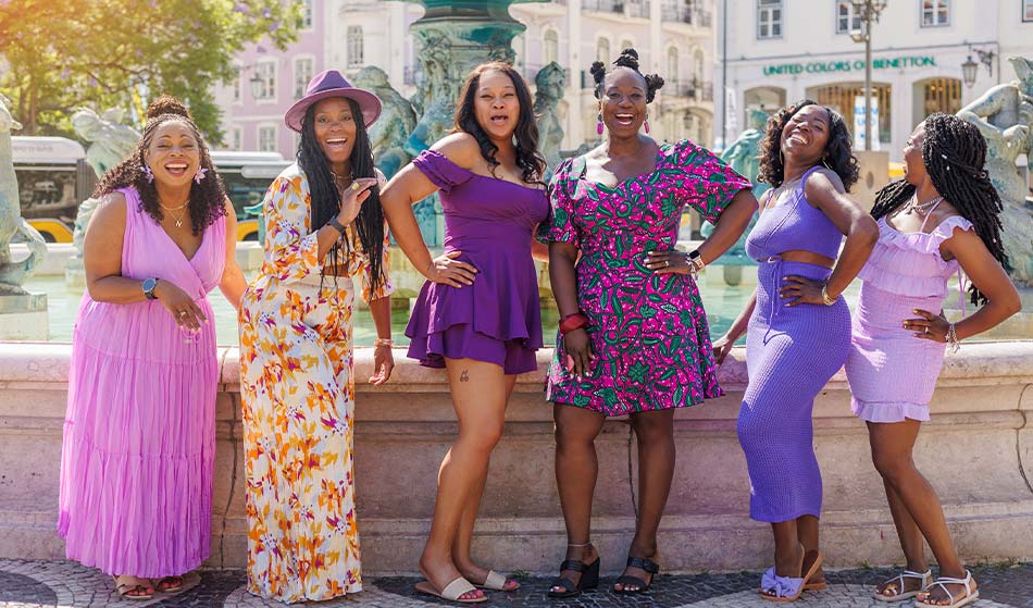 fun engagement photographer